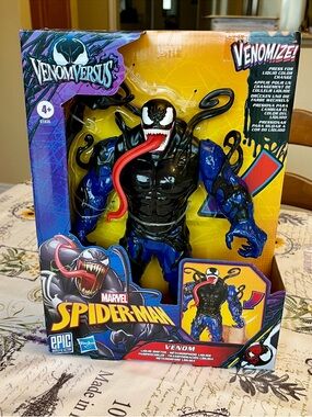 Hasbro Marvel Spider-Man Venom Versus Venom Liquid Shifter Action Figure